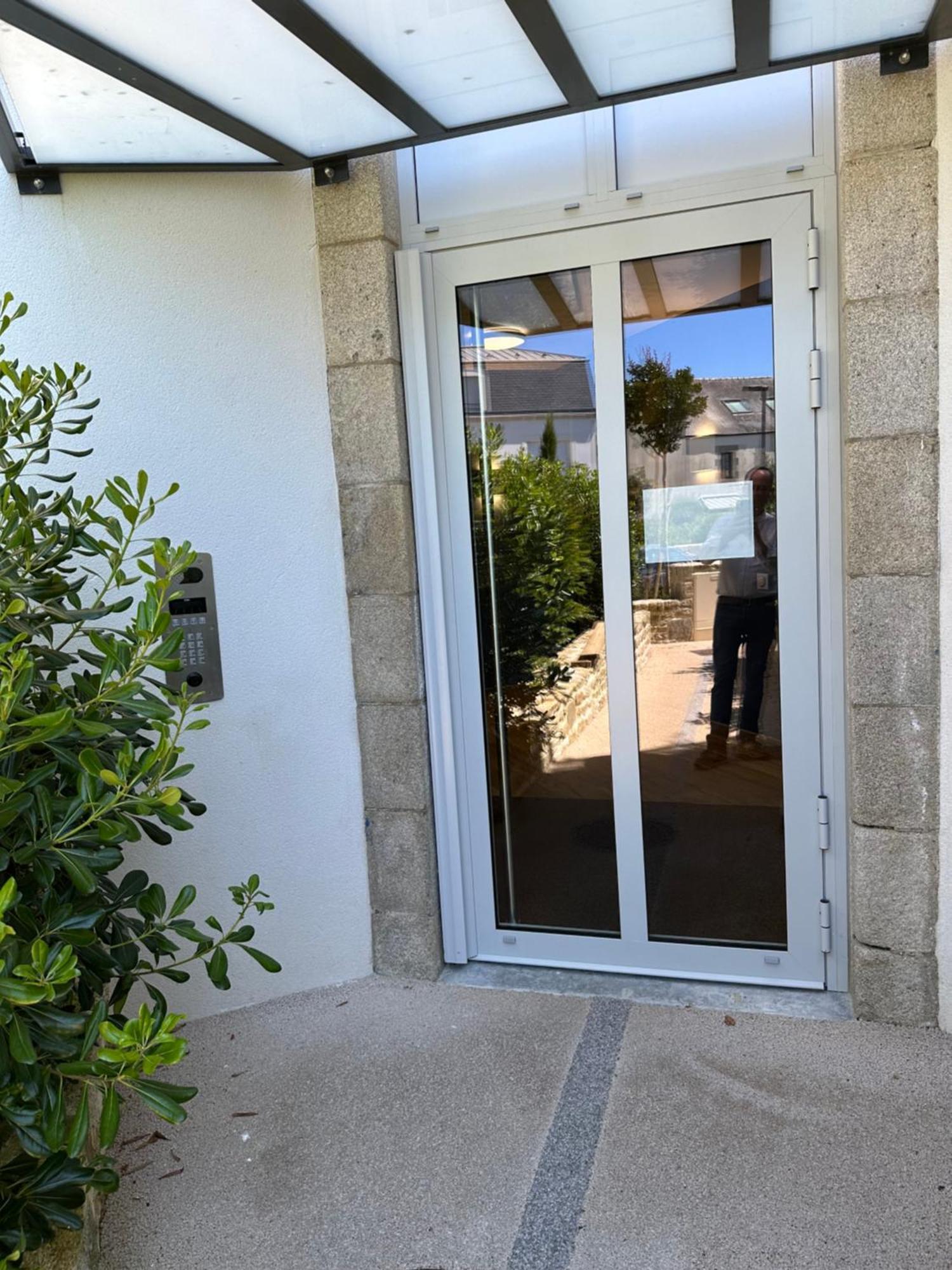 Appartement Design X - Hyper Centre - Parking Prive - Quimper Exterior foto